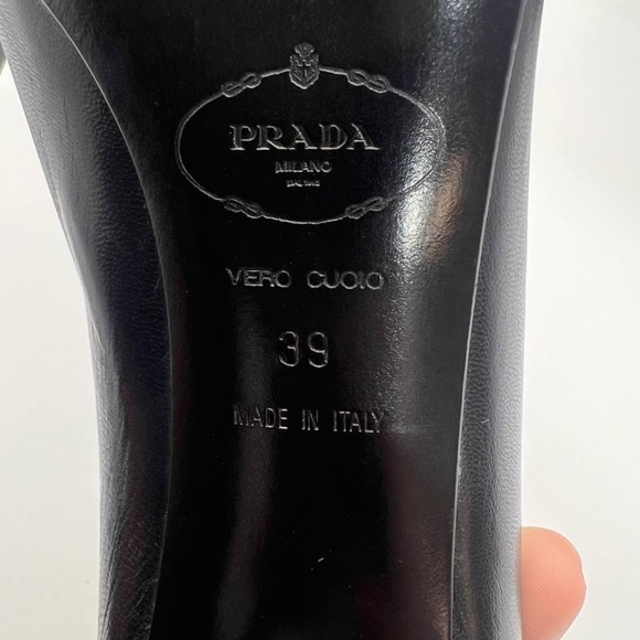 Prada Peep Toe Leather Pump High Heels Black Women 39 Career Work Causal - Picture 6 of 9